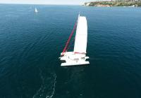 trimaran de l'air avec équipage pour location